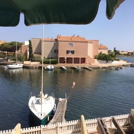 2 Pers, Piscine, Parking, Animaux Admis - Fr-1-81-245 Lejlighed